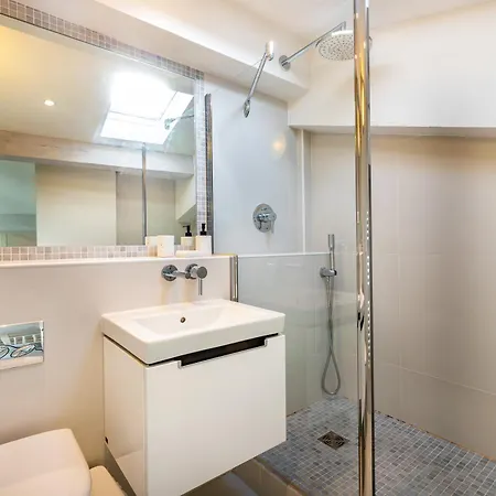 Agences Des Residences - Rue Commandant Andre Daire Cannes