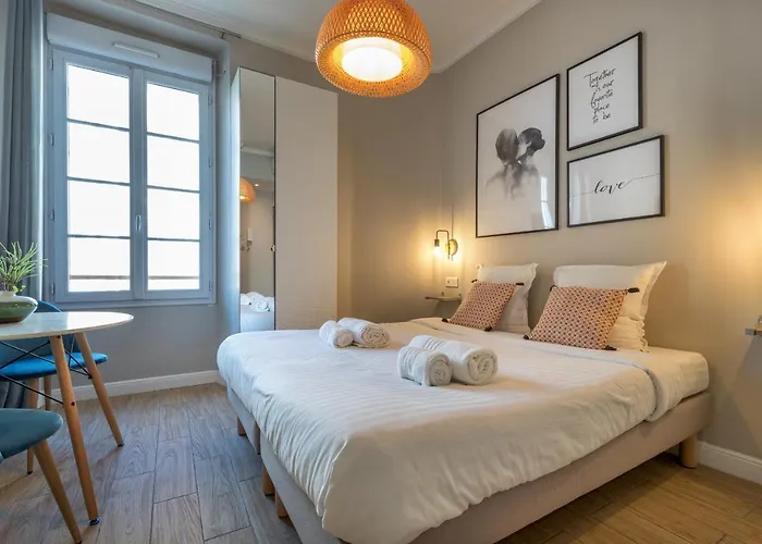 Agences Des Residences - Rue Commandant Andre Daire Cannes